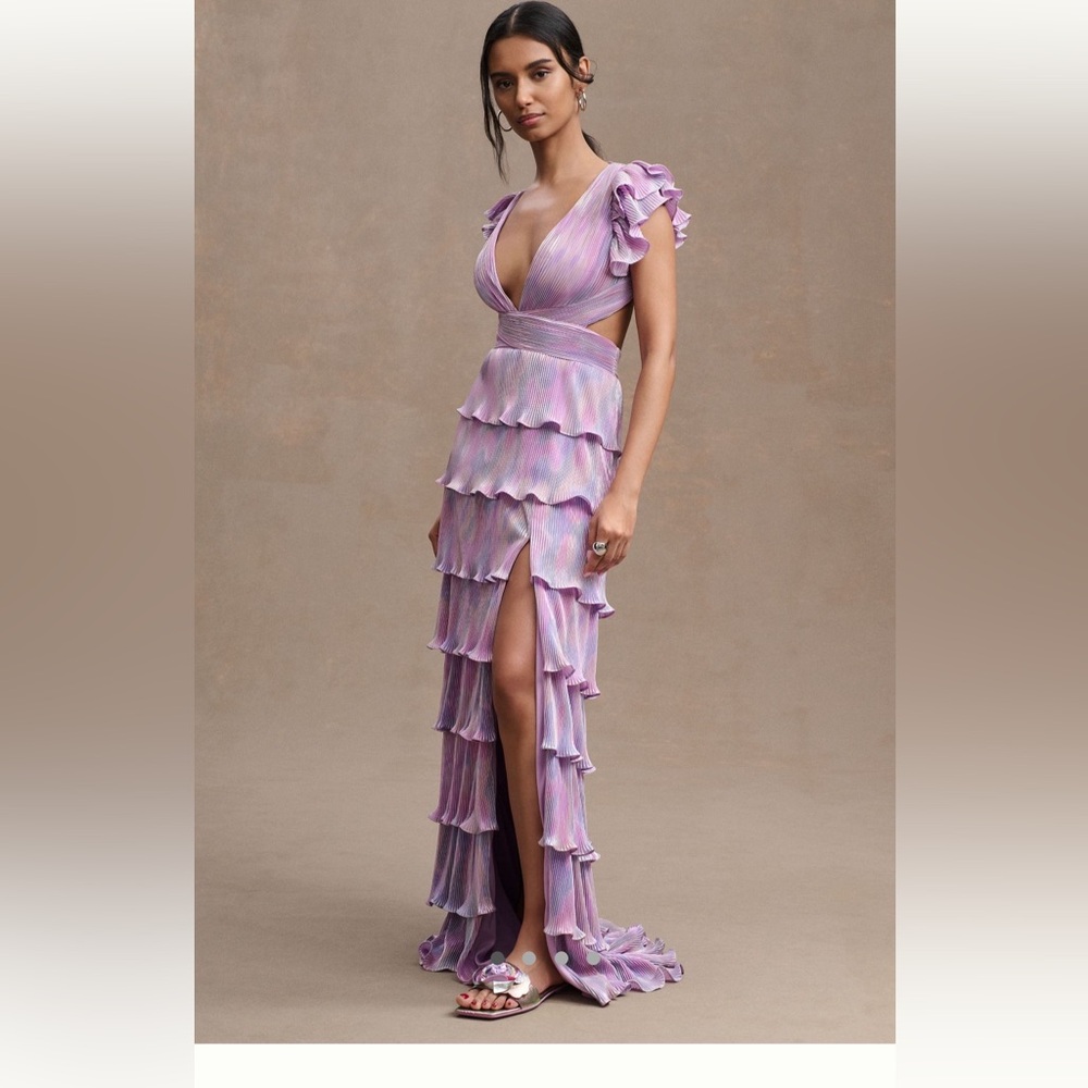 Ienna for Mac Duggal Tiered Plissé Lace-Up Flutter-Sleeve Column Gown